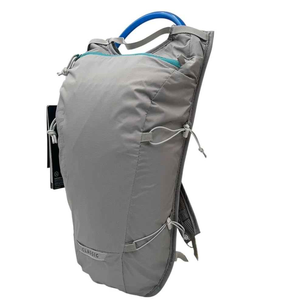 CamelBak Classic‎ Light Bike Cycling Hydration Pack 70oz 2L Gray Aqua